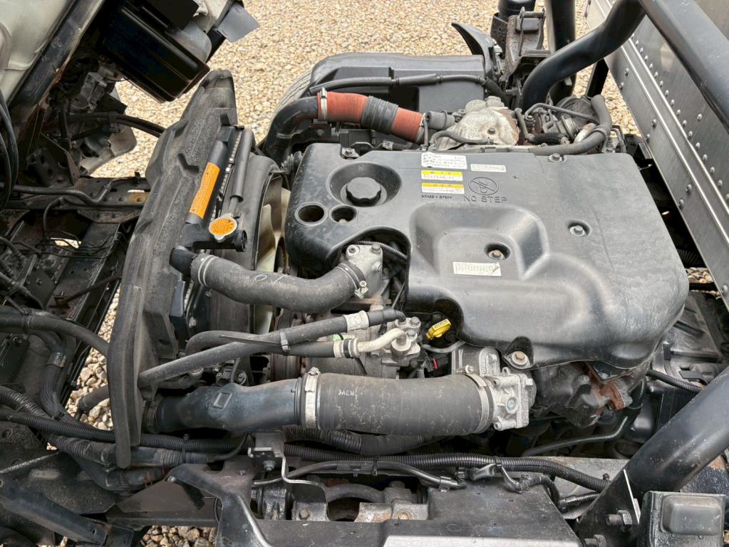 いすゞ エルフ TKG-NPR85AN(2WD)の写真18
