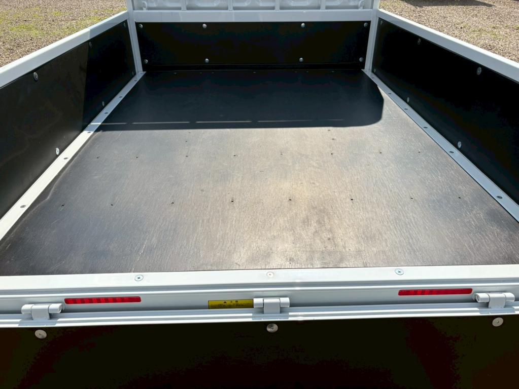 三菱 キャンター 2RG-FBA20(2WD)の写真7