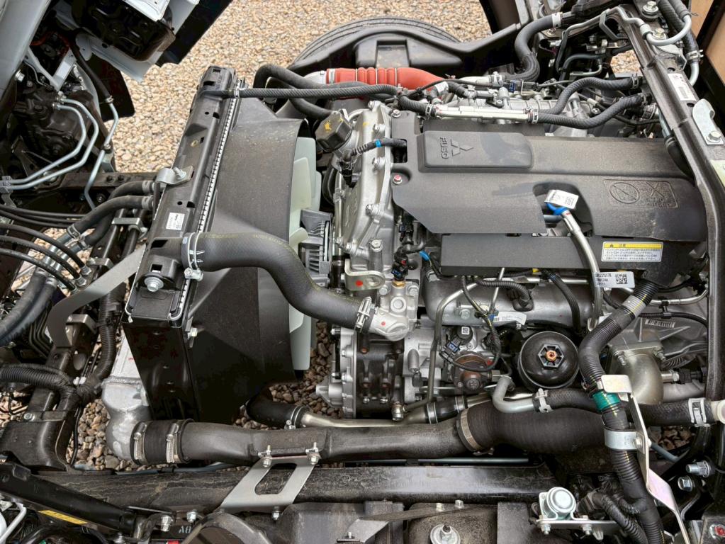 三菱 キャンター 2RG-FEB50(2WD)の写真18