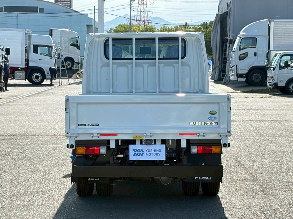 三菱 キャンター 2RG-FBA20(2WD)の写真12