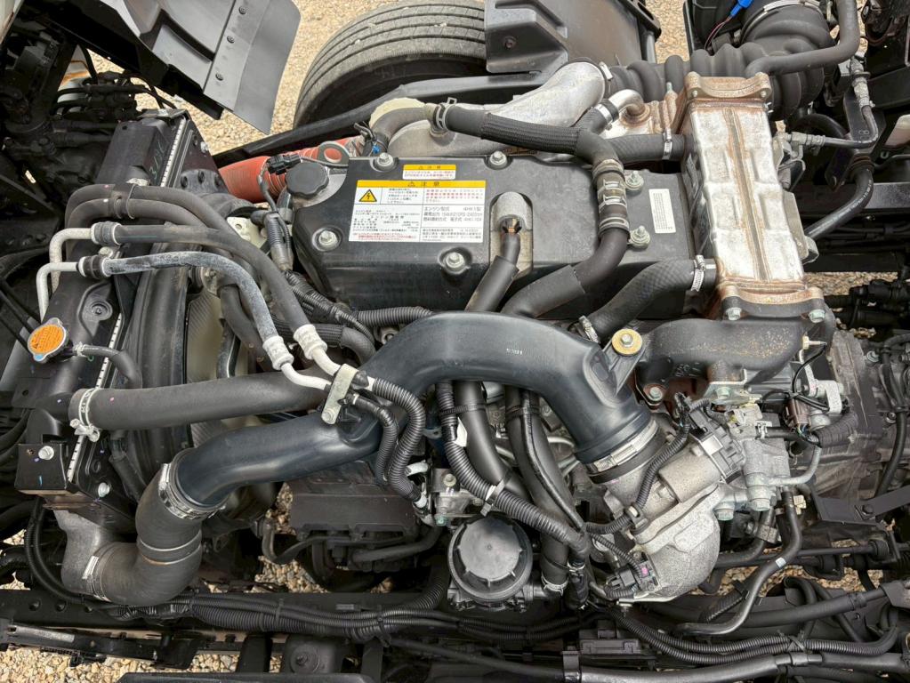 いすゞ フォワード 2RG-FRR90S2(2WD)の写真18