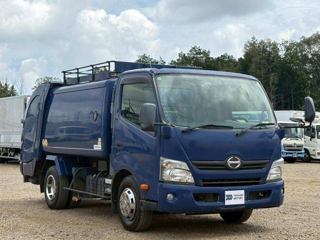 日野 デュトロ TKG-XZU700M(2WD)の写真2