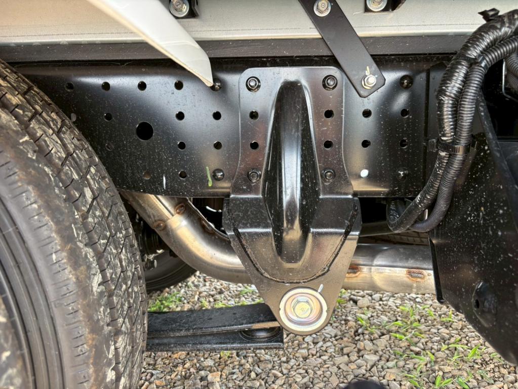 三菱 キャンター 2RG-FBAV0(2WD)の写真17