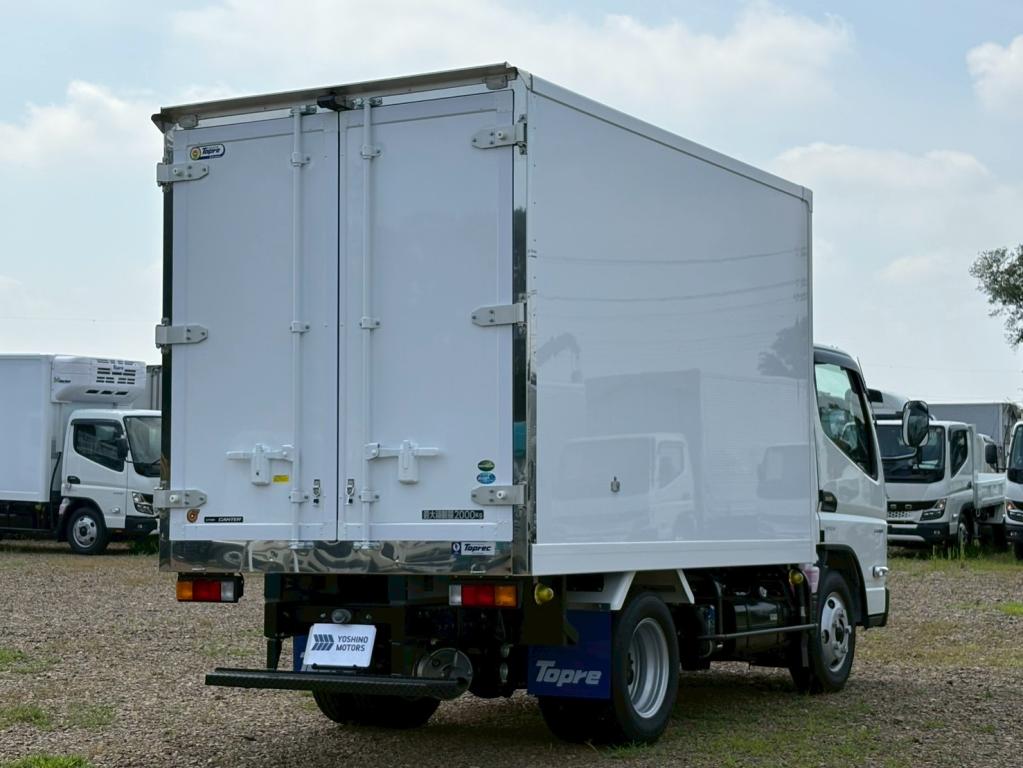 三菱 キャンター 2RG-FBAV0(2WD)の写真4