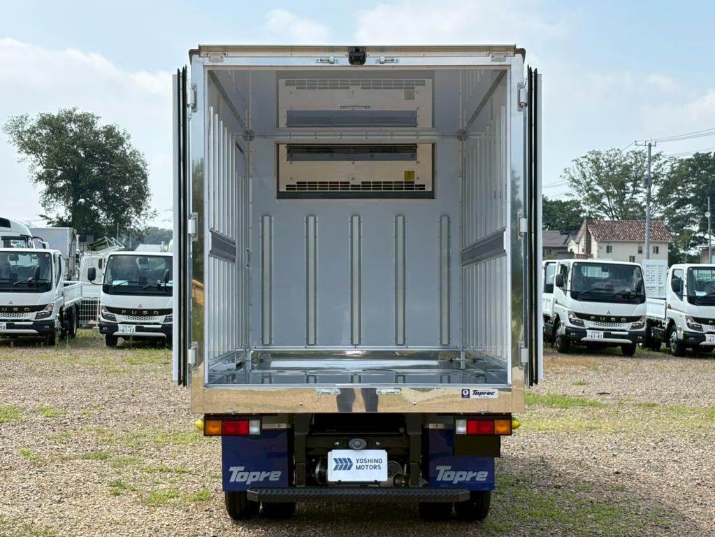 三菱 キャンター 2RG-FBAV0(2WD)の写真12