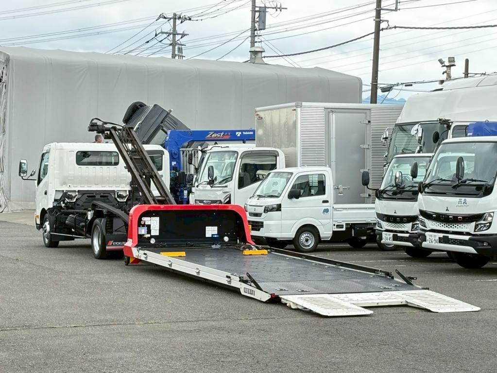 日野 デュトロ 2KG-XZU722M(2WD)の写真11