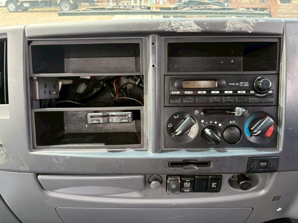 いすゞ フォワード PKG-FRR90S2(2WD)の写真22