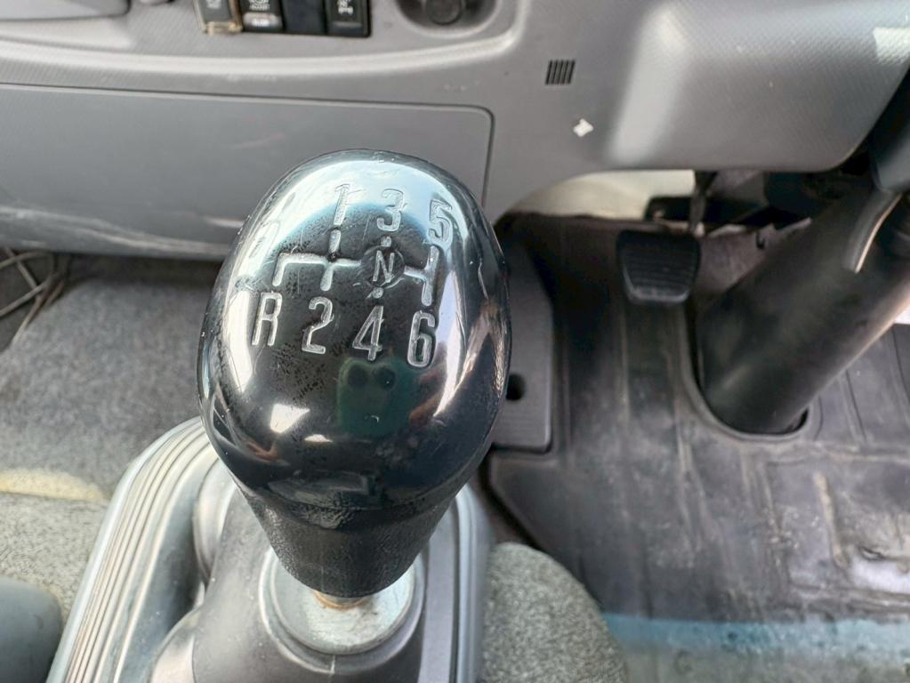 いすゞ フォワード PKG-FRR90S2(2WD)の写真23