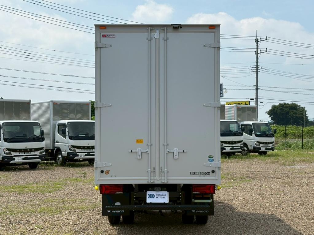 三菱 キャンター 2RG-FBA20(2WD)の写真12