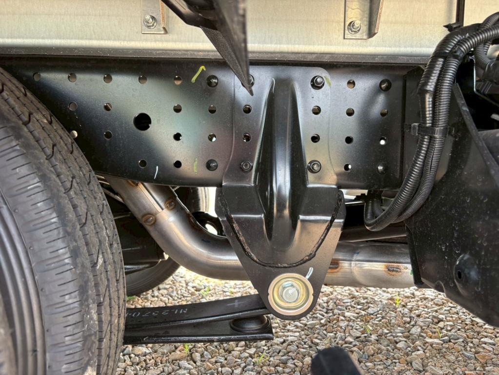 三菱 キャンター 2RG-FBA20(2WD)の写真17