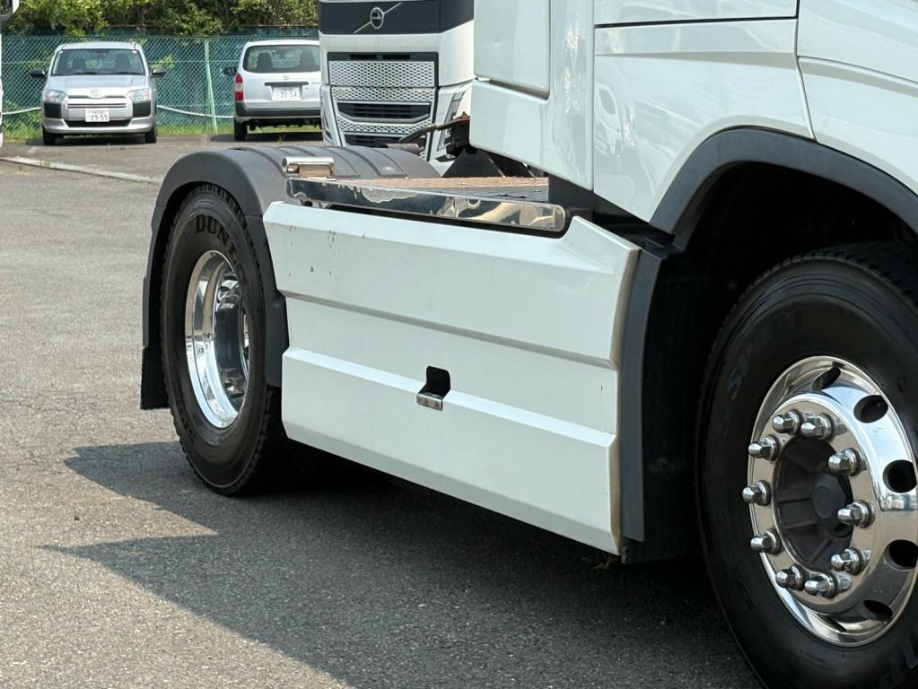 ボルボ その他 2DG-KA2TDA1(2WD)の写真5