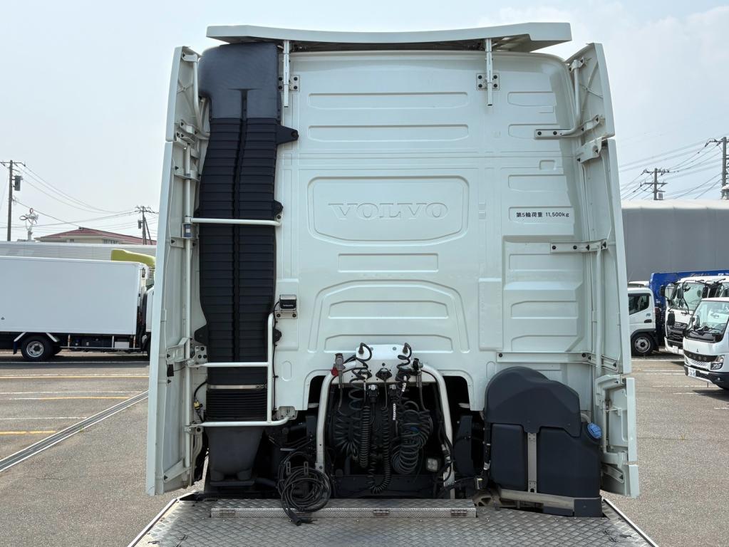 ボルボ その他 2DG-KA2TDA1(2WD)の写真7