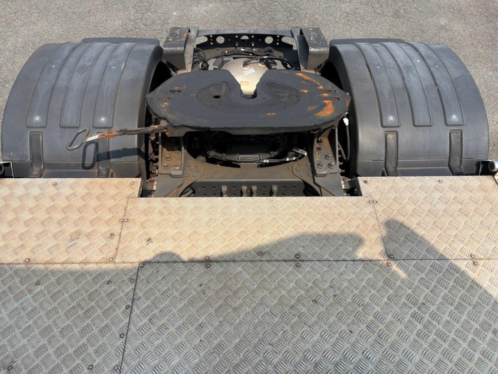 ボルボ その他 2DG-KA2TDA1(2WD)の写真9