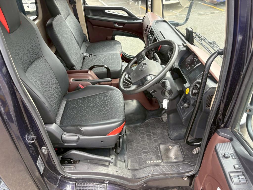 日野 レンジャー 2DG-GC2ABA(2WD)の写真21