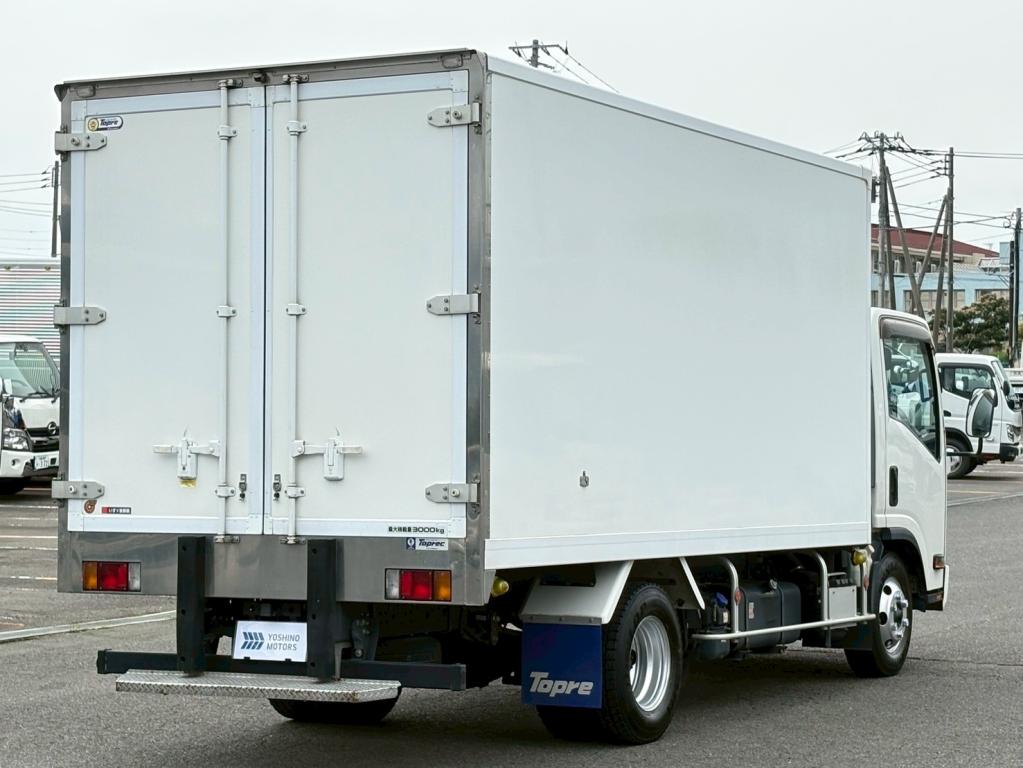 いすゞ エルフ 2RG-NPR88AN(2WD)の写真4