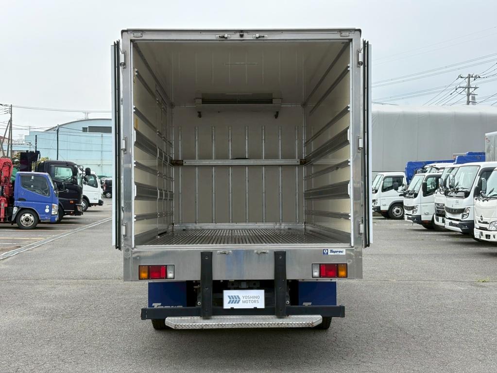 いすゞ エルフ 2RG-NPR88AN(2WD)の写真12