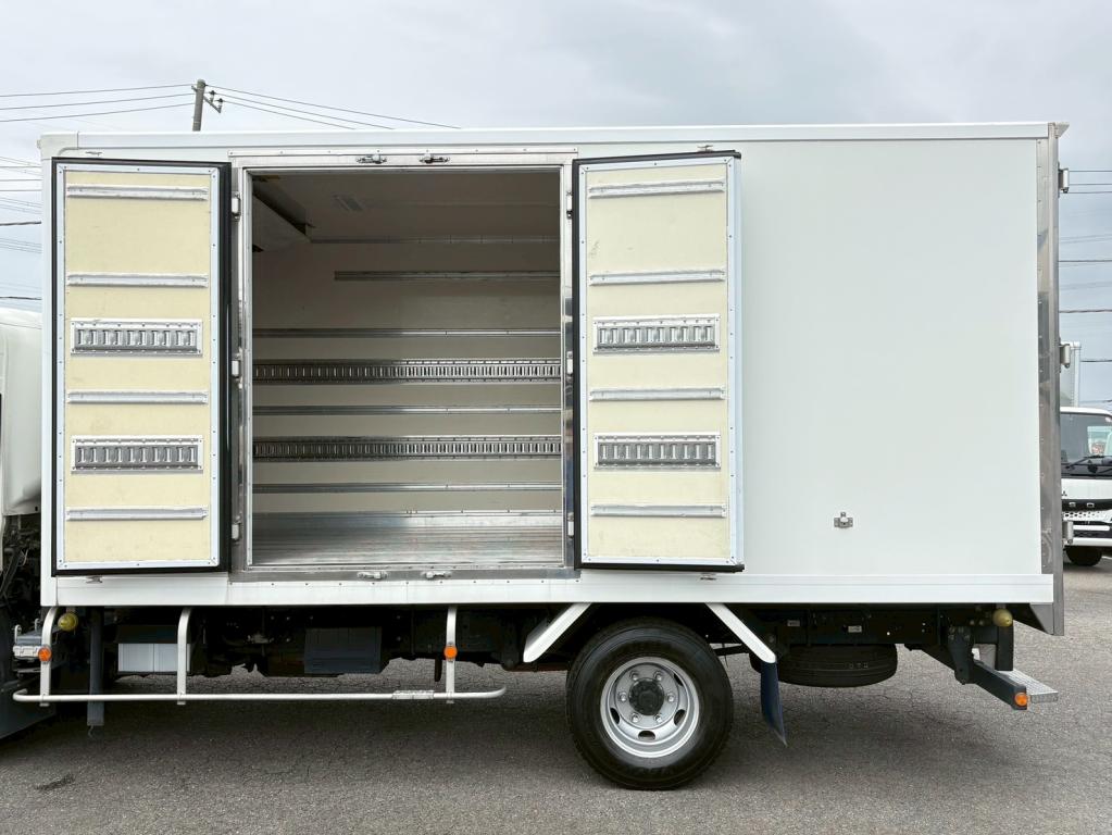 いすゞ エルフ 2RG-NPR88AN(2WD)の写真15