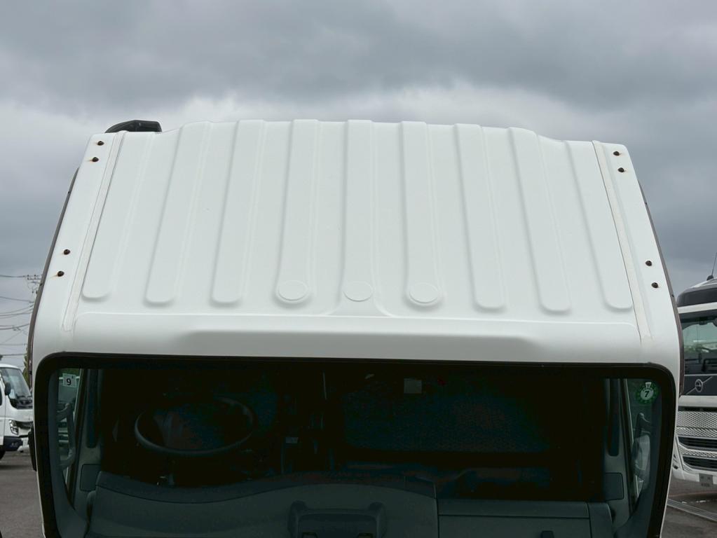 いすゞ エルフ 2RG-NPR88AN(2WD)の写真20