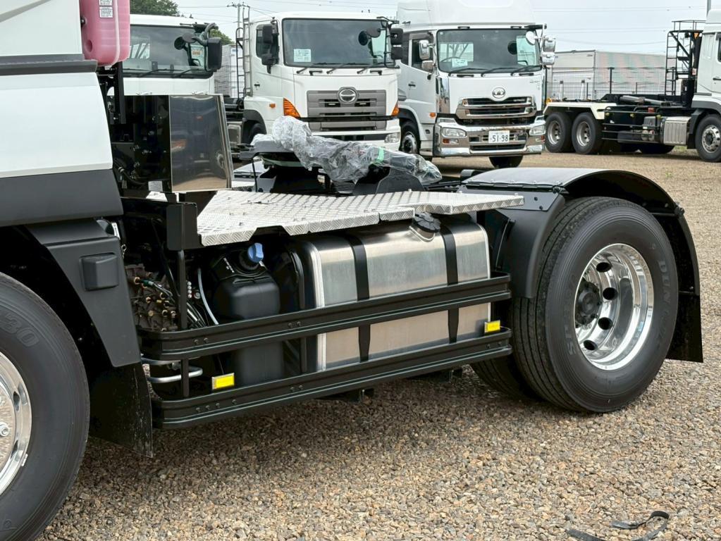 三菱 スーパーグレート 2RG-FP84VDR(2WD)の写真6