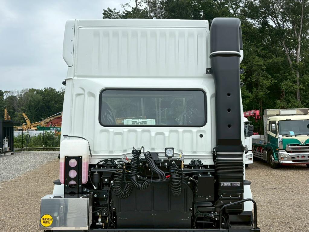 三菱 スーパーグレート 2RG-FP84VDR(2WD)の写真7
