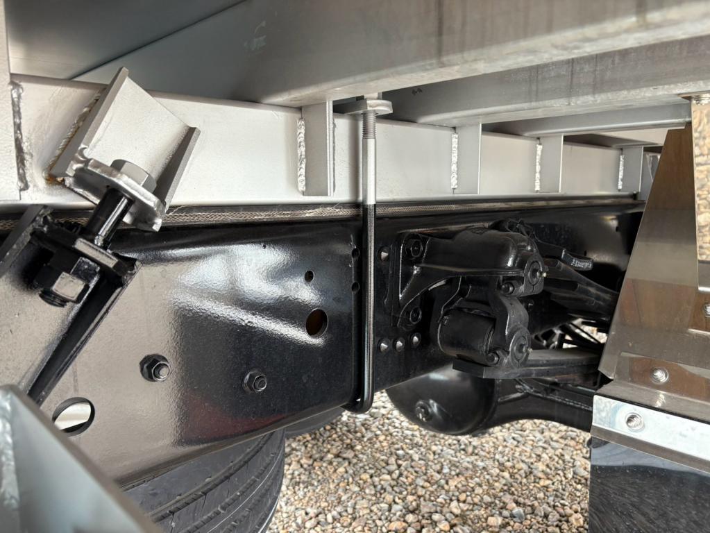 三菱 ファイター 2KG-FK62FZ(2WD)の写真15