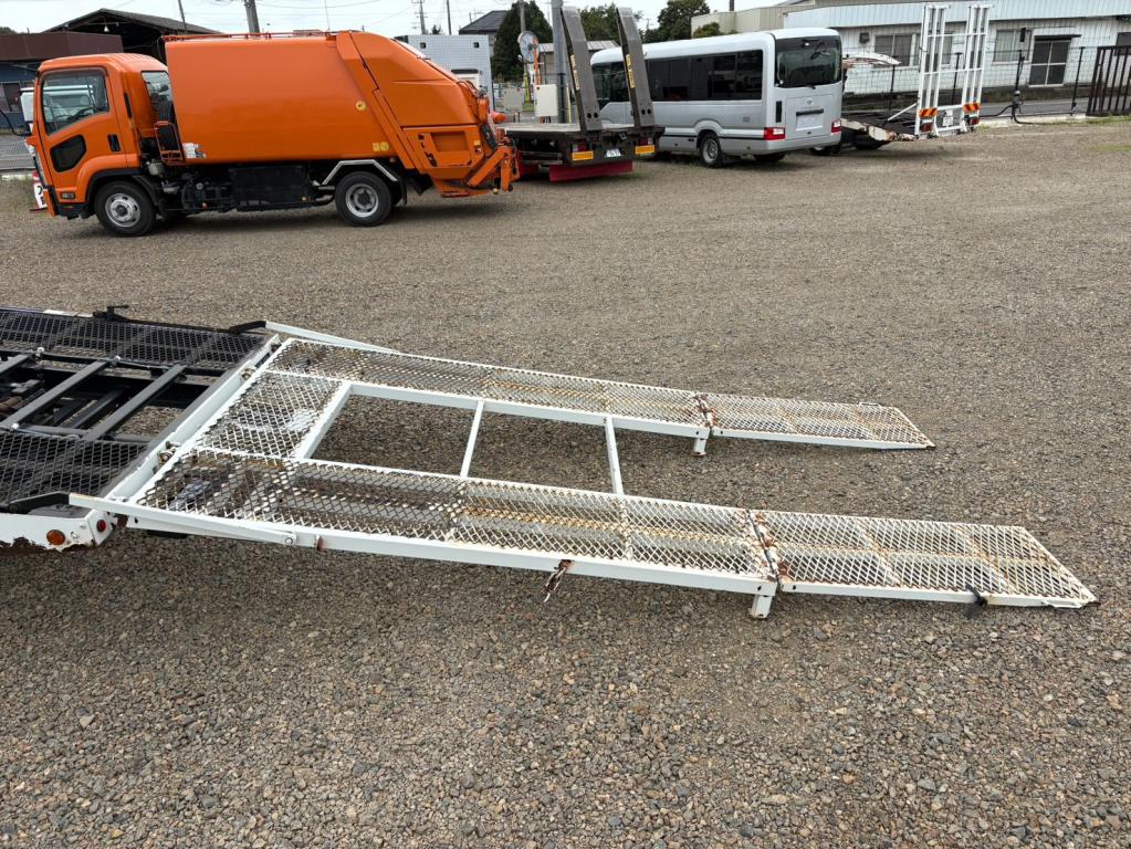 いすゞ エルフ TKG-NPR85YN(2WD)の写真14