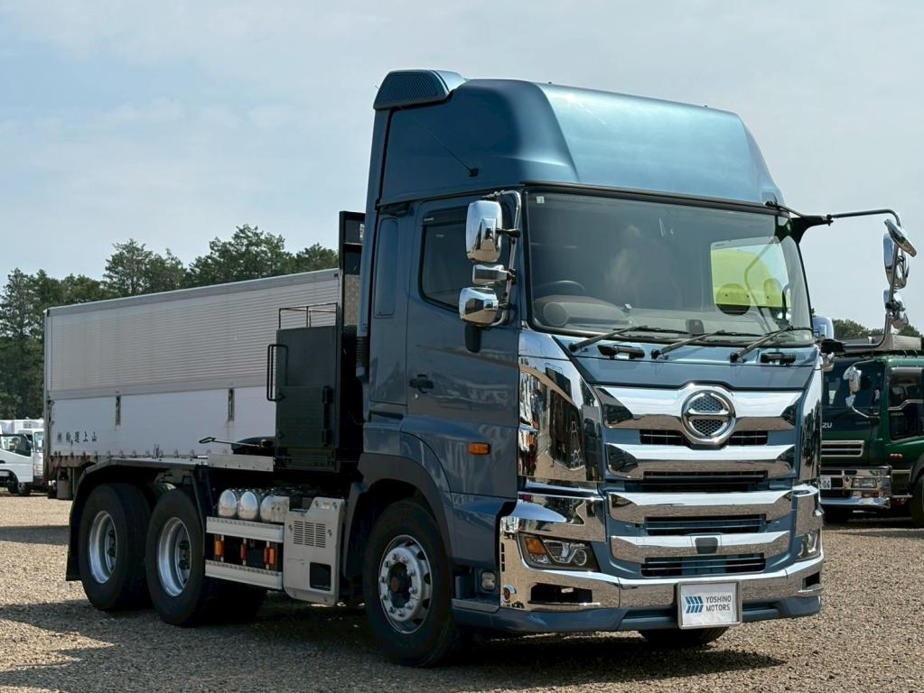 日野 プロフィア 2DG-SS1EKHA(6x4)の写真2