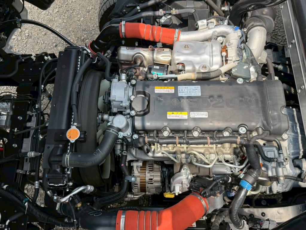 いすゞ エルフ 2RG-NPR88AM(2WD)の写真18