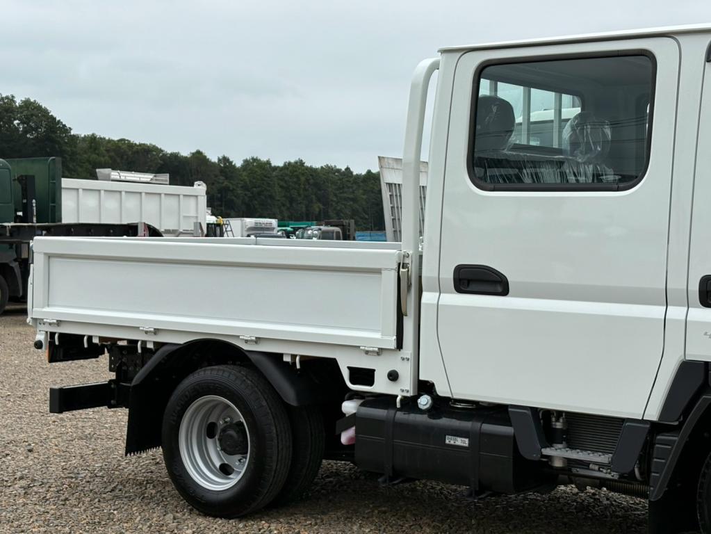 三菱 キャンター 2RG-FBA20(2WD)の写真5