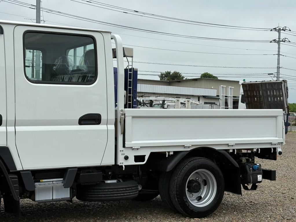 三菱 キャンター 2RG-FBA20(2WD)の写真6