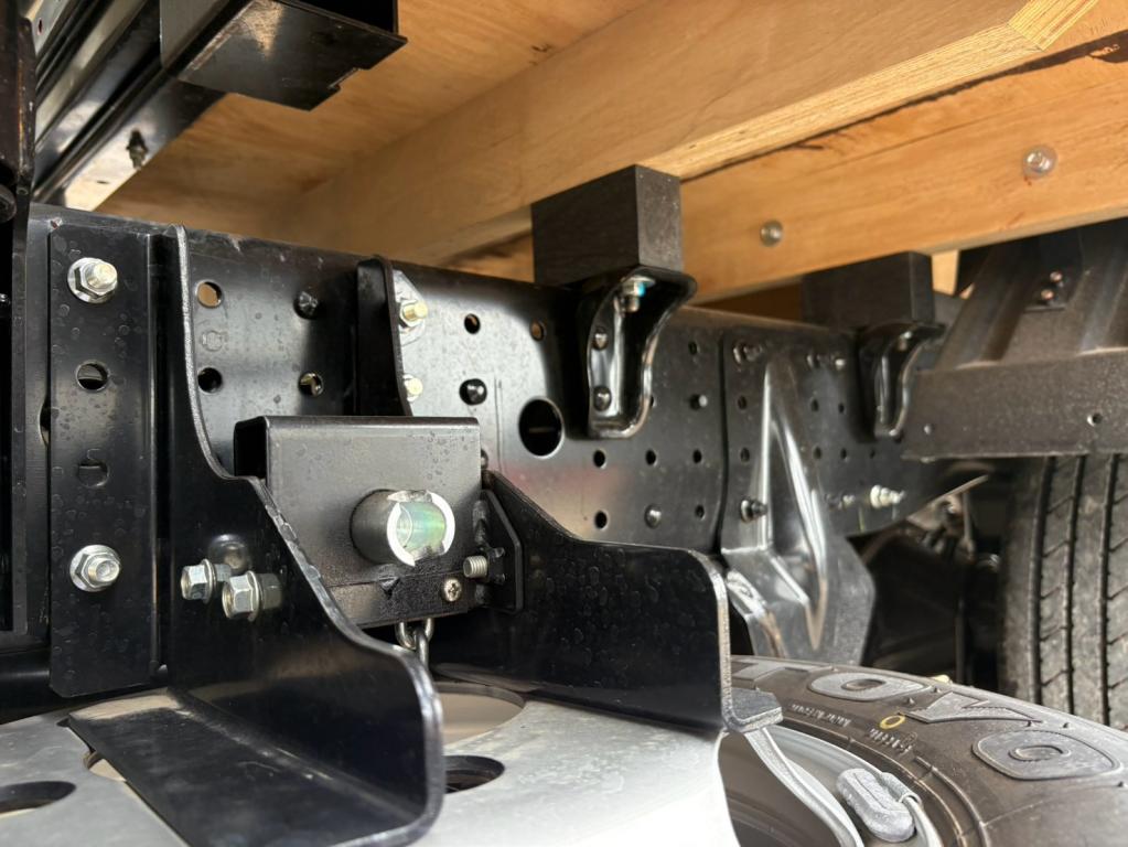 三菱 キャンター 2RG-FBA20(2WD)の写真14