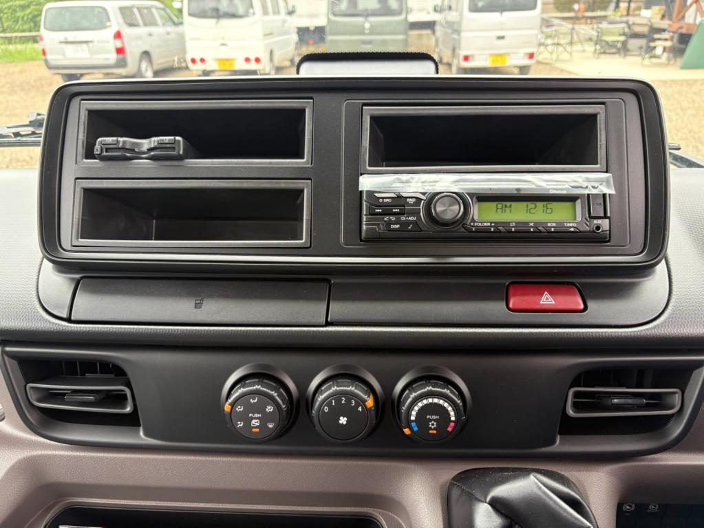 三菱 キャンター 2RG-FBA20(2WD)の写真21