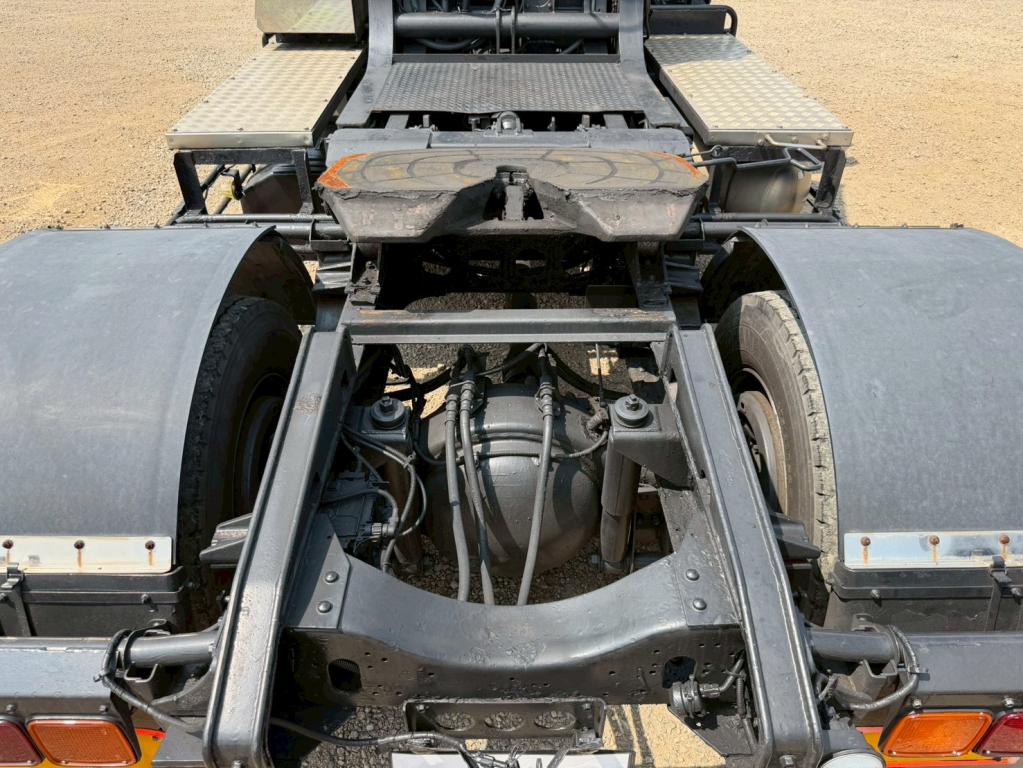 いすゞ ギガ PDG-EXR52G8(その他)の写真8