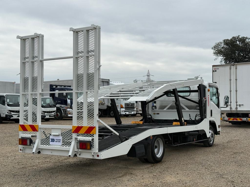 いすゞ エルフ TPG-NPR85N(2WD)の写真4