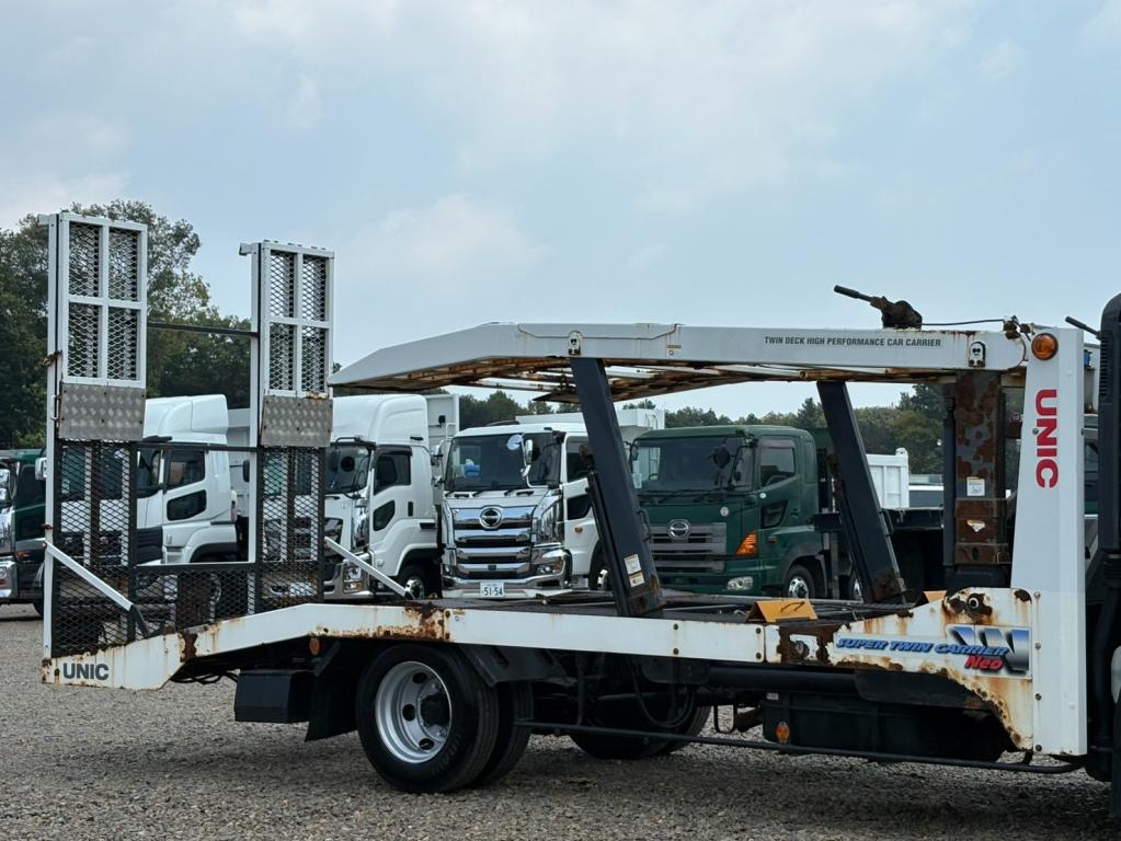 いすゞ エルフ TPG-NPR85N(2WD)の写真5