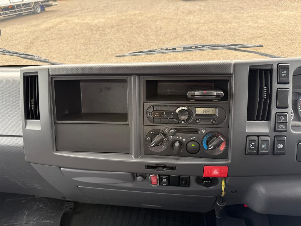いすゞ エルフ TPG-NPR85N(2WD)の写真22