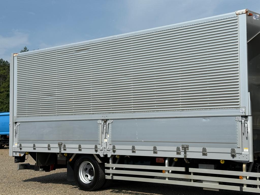 いすゞ フォワード LPG-FTR90T2(2WD)の写真5