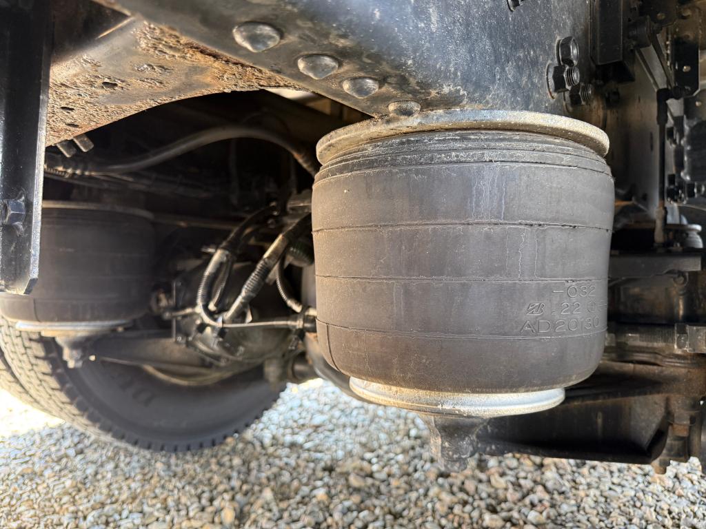 いすゞ フォワード LPG-FTR90T2(2WD)の写真17