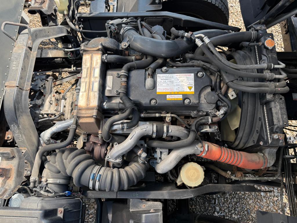 いすゞ フォワード LPG-FTR90T2(2WD)の写真19