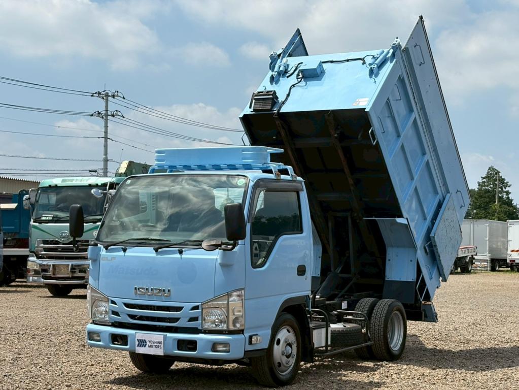 いすゞ エルフ TPG-NKR85AN(2WD)の写真1