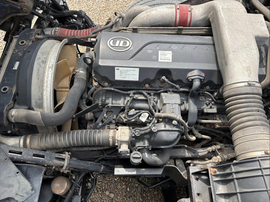 UD クオン QKG-CW5ZA(6x4)の写真18