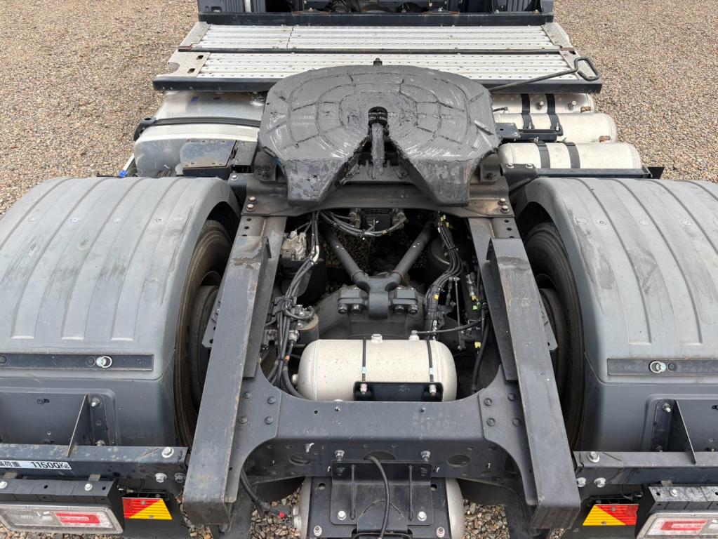 日野 プロフィア 2DG-SH1EDGG(2WD)の写真8