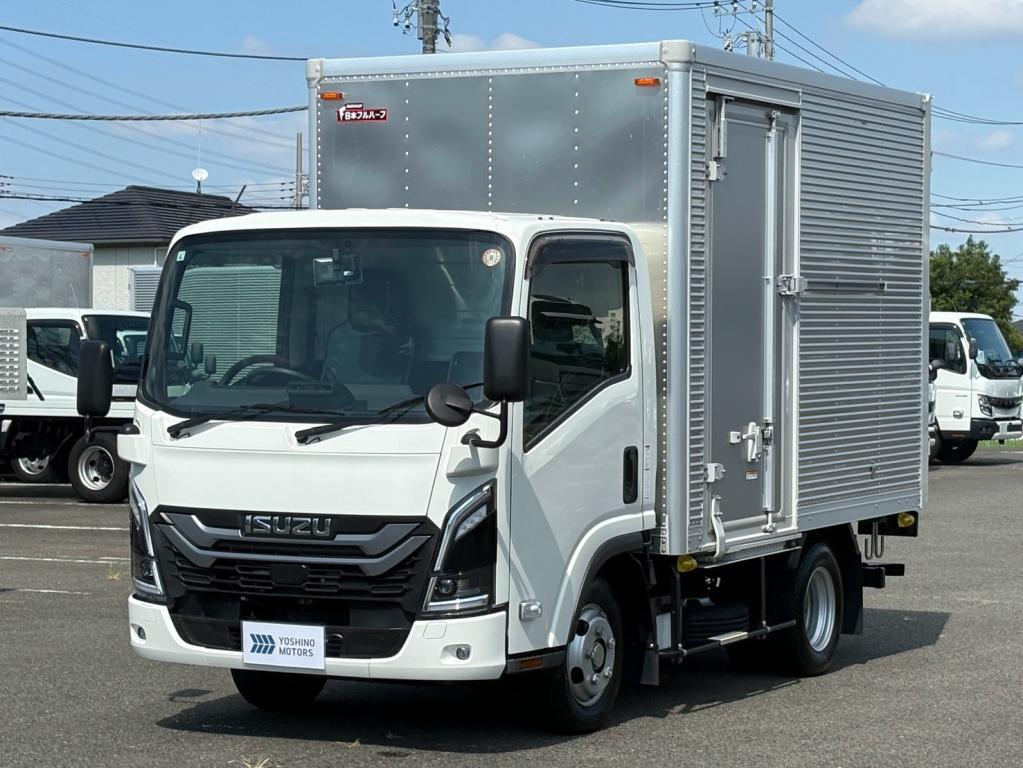いすゞ エルフ 2TG-NLR88AM(2WD)の写真1
