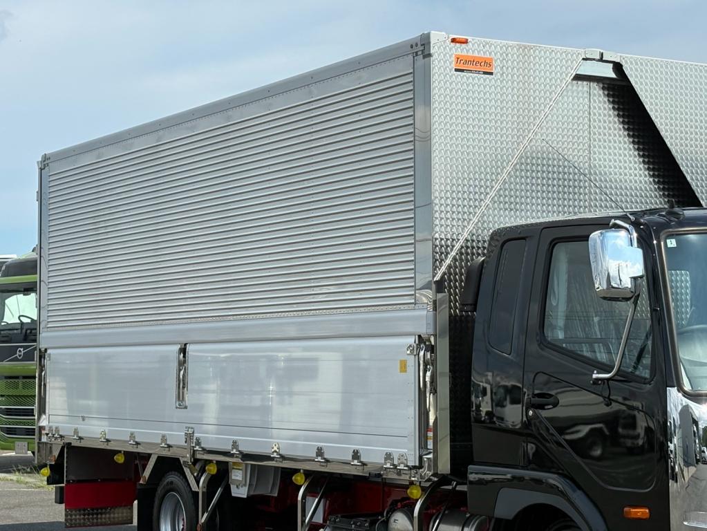 三菱 ファイター 2KG-FK62F(2WD)の写真5