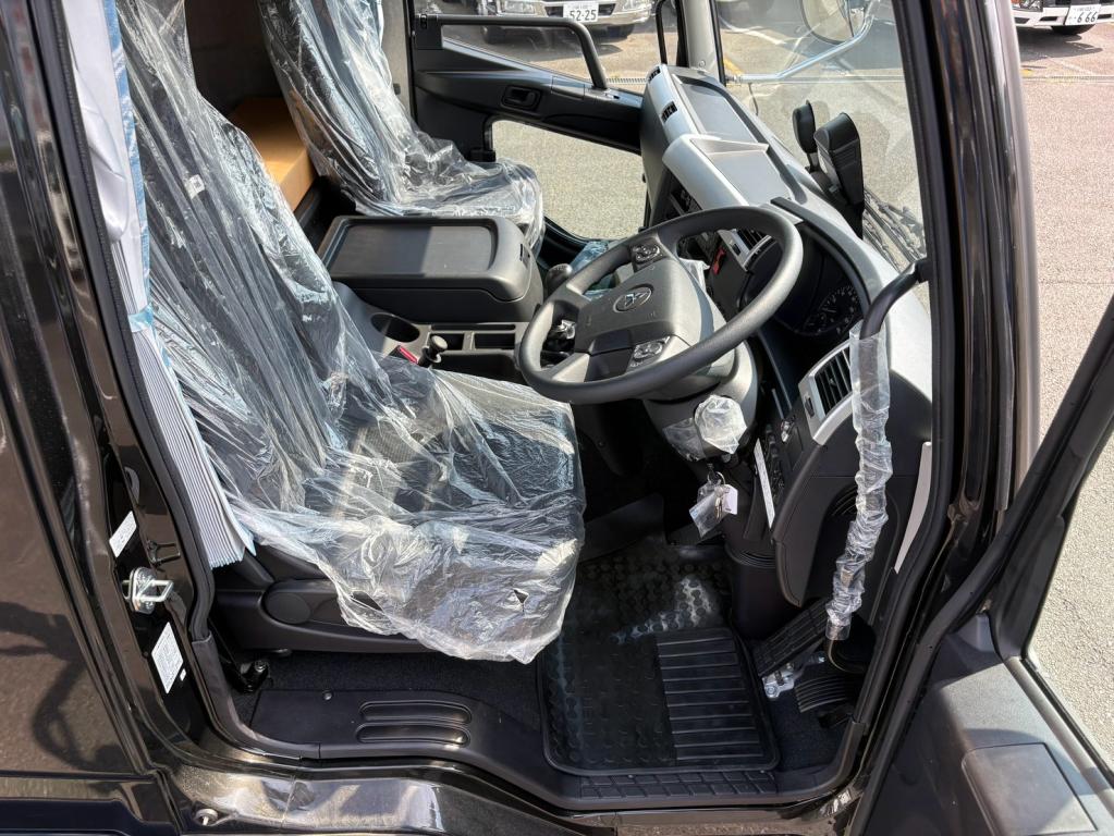 三菱 ファイター 2KG-FK62F(2WD)の写真21