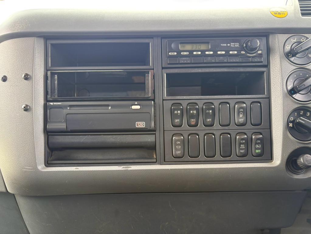 三菱 ファイター QKG-FK62FZ(2WD)の写真22