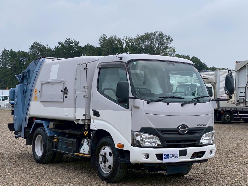 日野 デュトロ TPG-XZU600X(2WD)の写真2