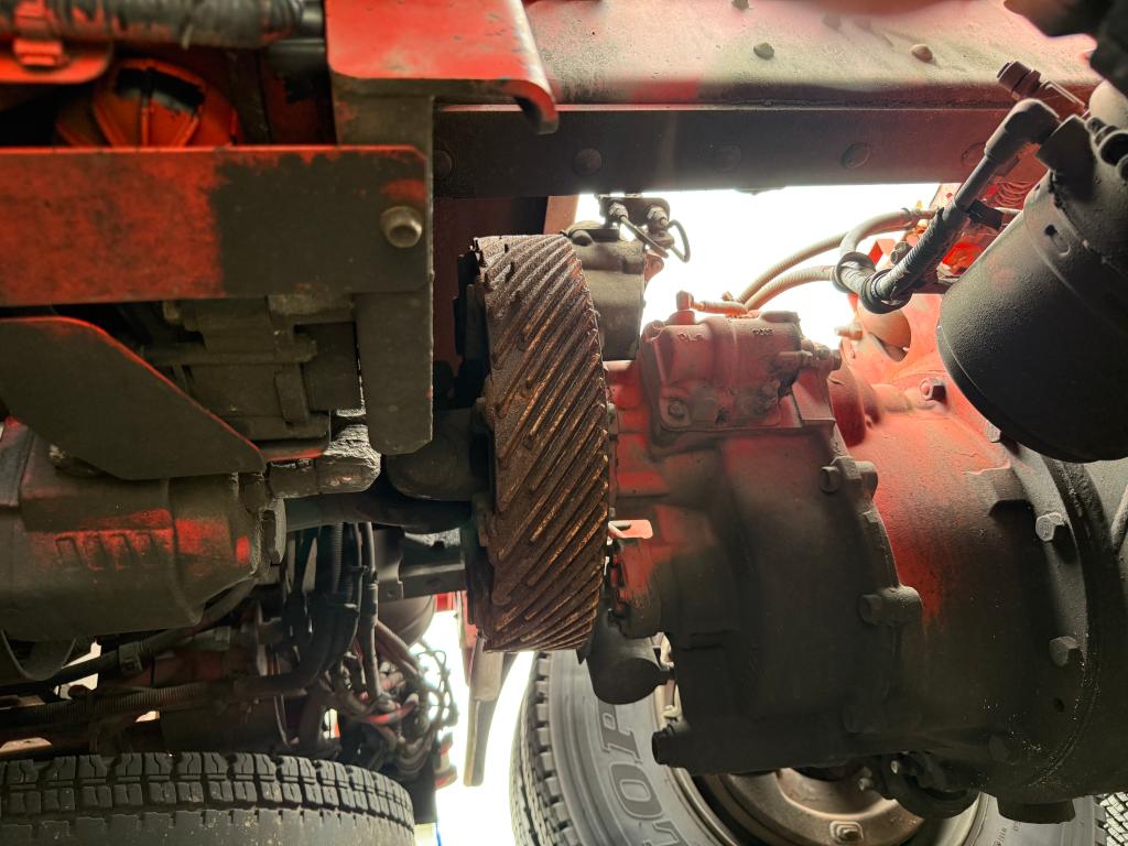 いすゞ ギガ QKG-EXZ52BJ(6x4)の写真14