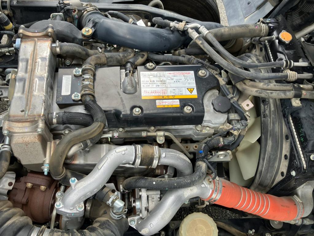 いすゞ フォワード 2RG-FTR90U2(2WD)の写真18