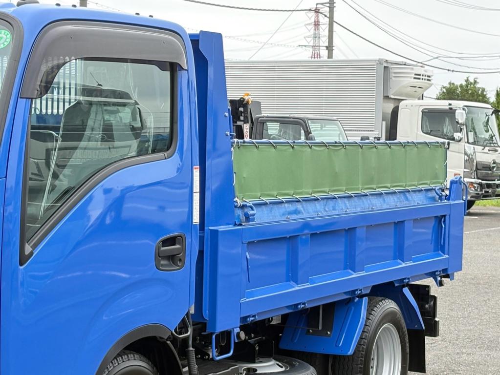 いすゞ エルフ 2RG-NKR88AT(2WD)の写真6